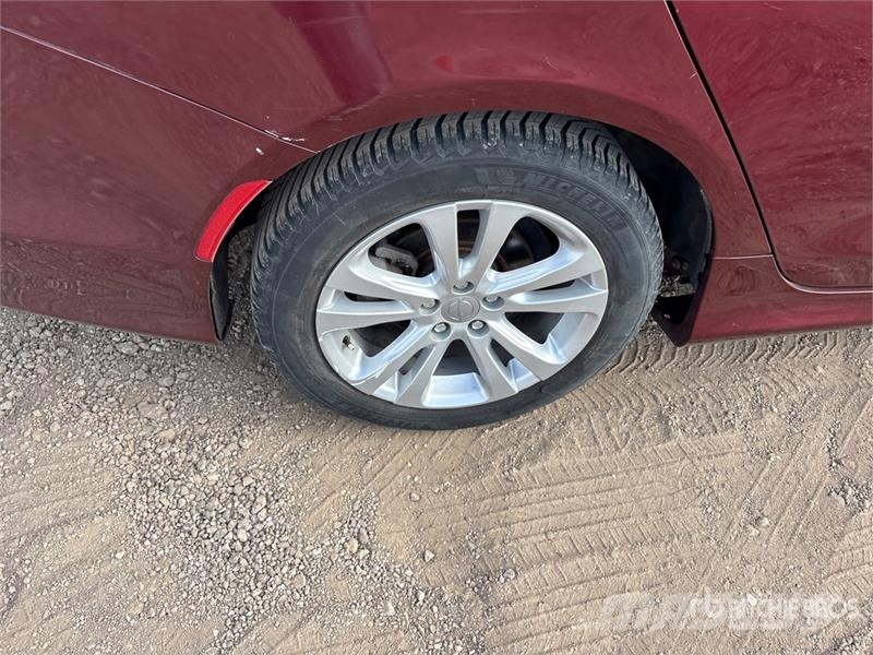 Chrysler 200 Carros