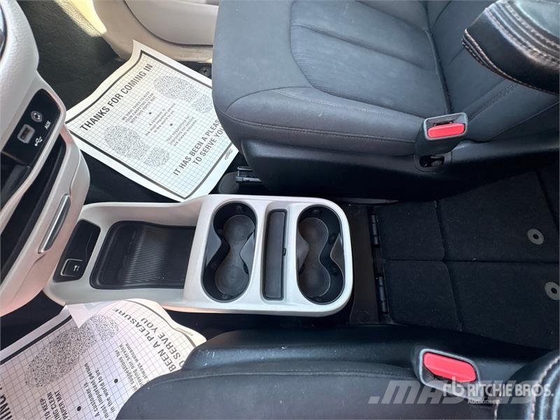 Chrysler Pacifica Minivan Sõiduautod