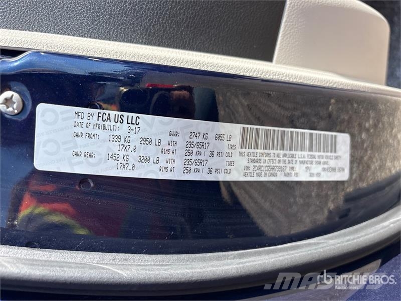 Chrysler Pacifica Minivan Sõiduautod