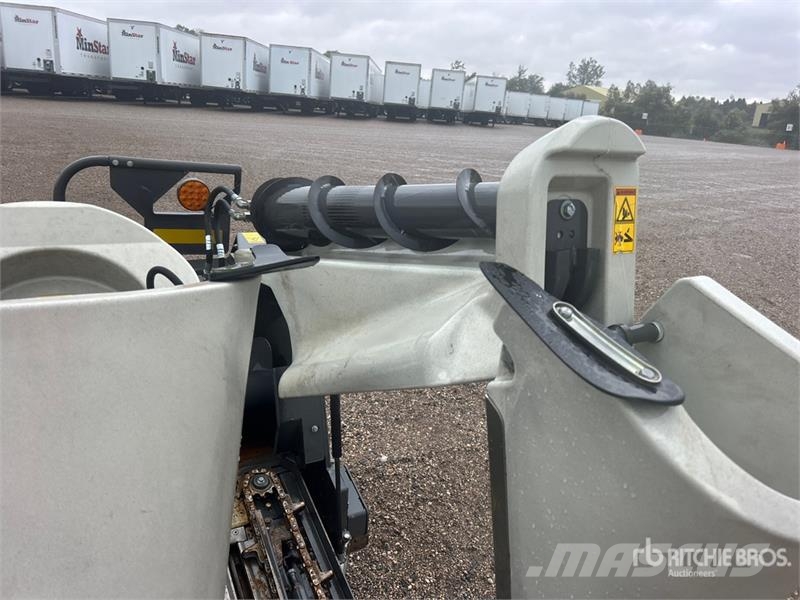 CLAAS 12-30C 12 Row 30 ft Corn Combine Header Skjærebord til skurtresker