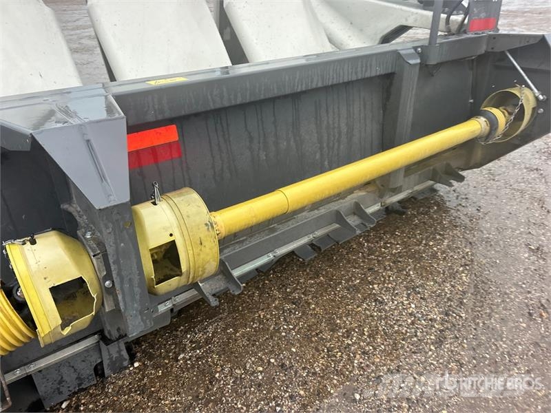 CLAAS 12-30C 12 Row 30 ft Corn Combine Header Skjærebord til skurtresker