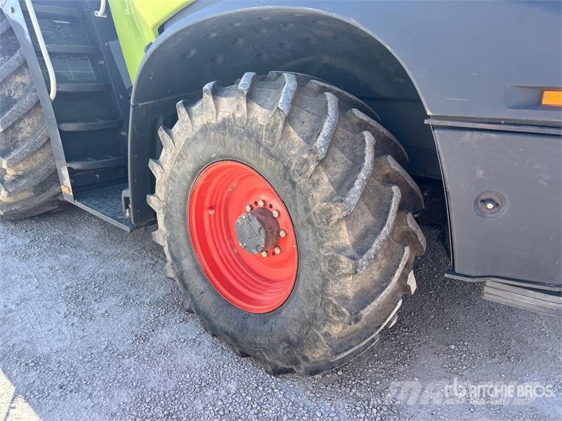 CLAAS 970 4WD 32 in Forage Harvester Silokombainid
