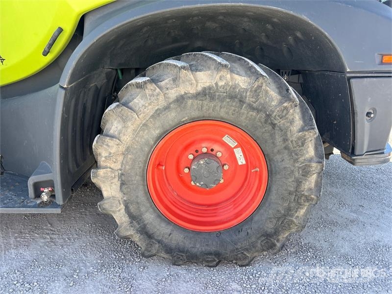 CLAAS 970 4WD 32 in Forage Harvester Silokombainid