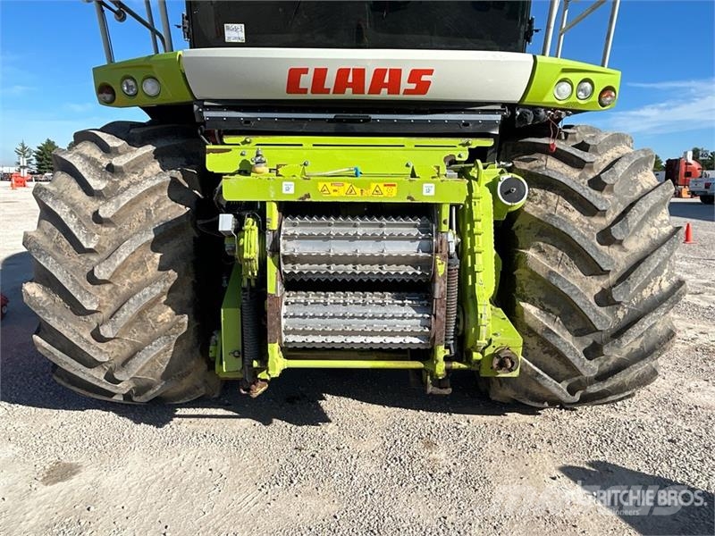 CLAAS 990 4WD 32 in Forage Harvester Feldhäcksler