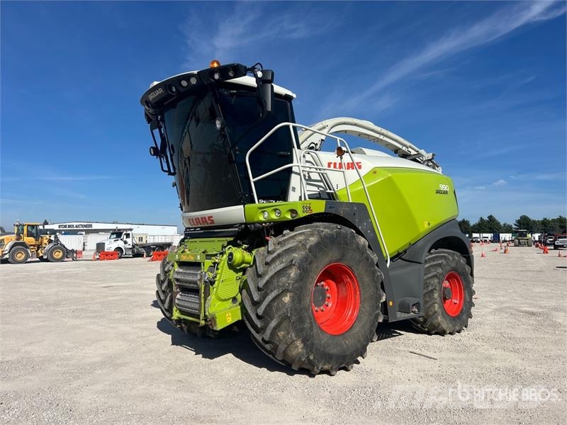 CLAAS 990 4WD 32 in Forage Harvester Sklízecí řezačka