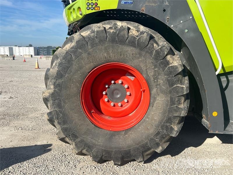 CLAAS 990 4WD 32 in Forage Harvester Feldhäcksler