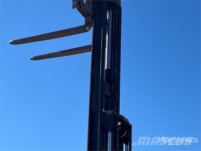 Clark C25CL 4500 lb Cushion Tire Forklift Autres Chariots élévateurs