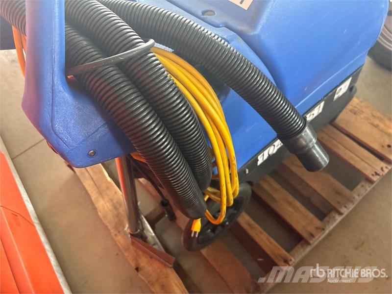 Clarke EX20-100H Walk-Behind Carpet Extractor Drugi deli