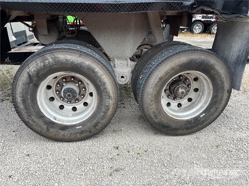Clement HL2228 22 ft T/A Frameless Demolition End Dump Tra Kipper