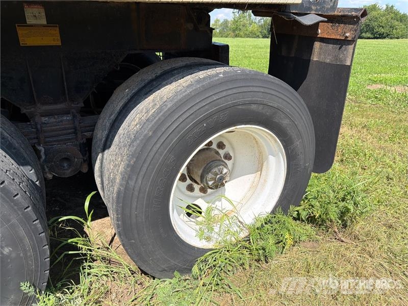 Clement RKHS2625 26 ft T/A Quarter Frame End Dump Trailer 傾卸式拖車