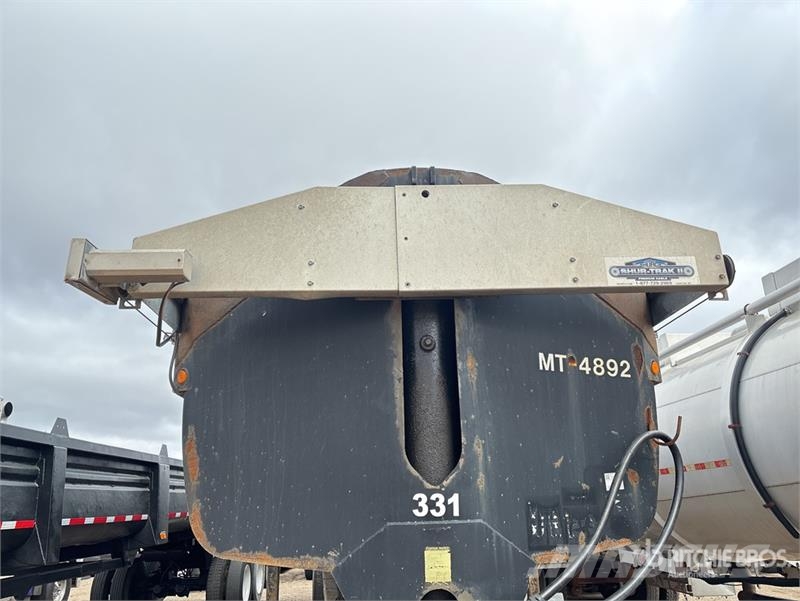 Clement Starlite 36 ft T/A Frameless End Dump Trailer Savivartės priekabos