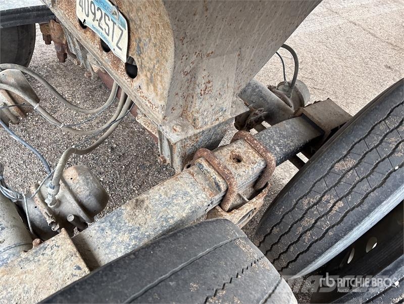 Clement Starlite 36 ft T/A Frameless End Dump Trailer Savivartės priekabos