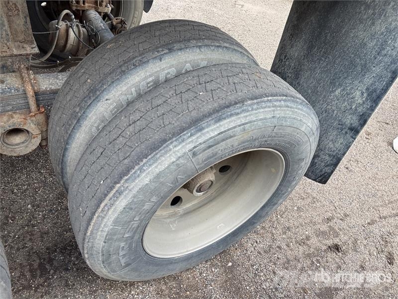 Clement Starlite 36 ft T/A Frameless End Dump Trailer Savivartės priekabos