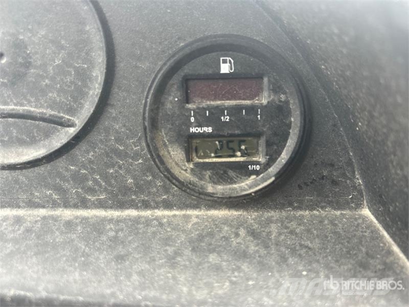 Club Car Carryall 1500 4x4 Utility Vehicle ماكينات منفعة عامة