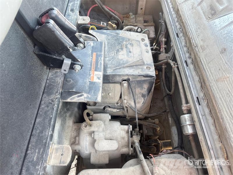 Club Car Carryall 1700 SE Golf Cart (Inoperable) Carros de golfe