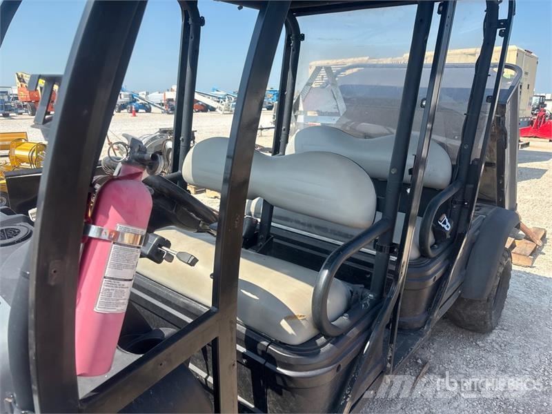 Club Car Carryall 1700 SE Golf Cart (Inoperable) Carros de golfe