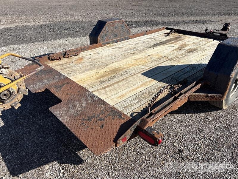CMI 6000 lb 12 ft S/A Equipment Trailer Auto pārvadāšanas treileri