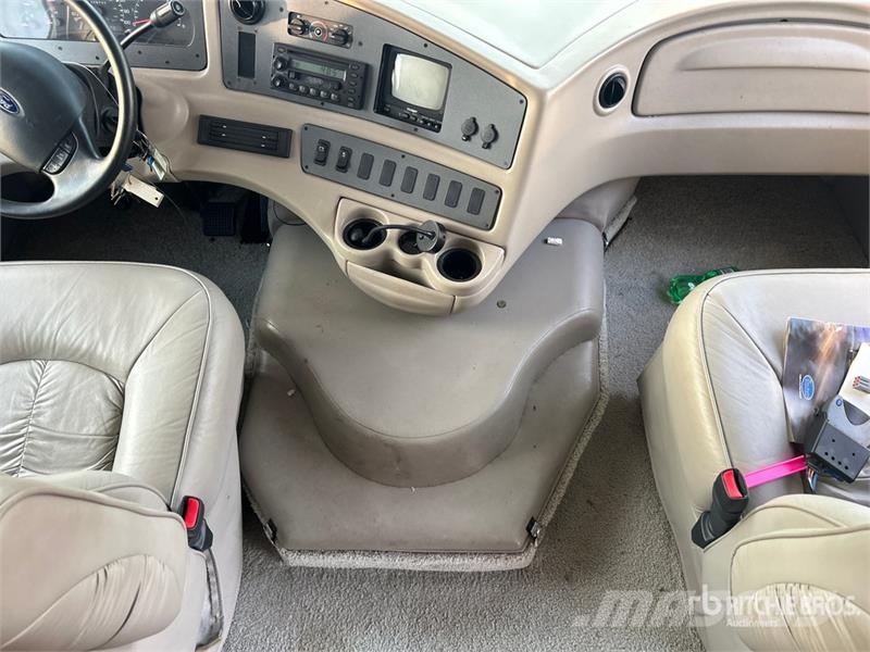 Coachmen Aurora Motor Home Motorhomes and caravans