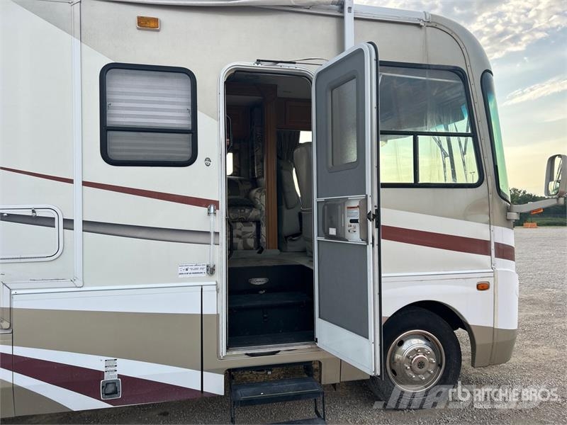 Coachmen Aurora Motor Home Motorhomes and caravans