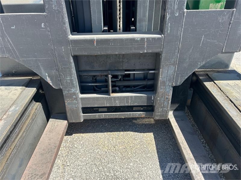 Combilift C6000 6000 lb Forklift Targoncák-Egyéb