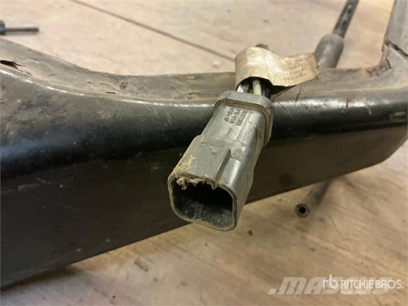  Compact Track Loader Door - Fits Cat 247 Andre komponenter