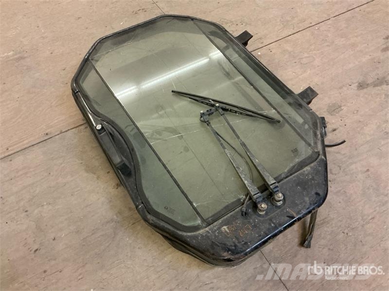  Compact Track Loader Door - Fits Cat 247 Andre komponenter