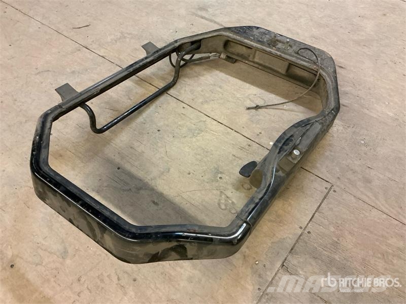  Compact Track Loader Door - Fits Cat 247 Andre komponenter