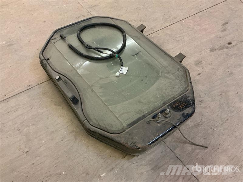  Compact Track Loader Door - Fits Cat 247 Andre komponenter