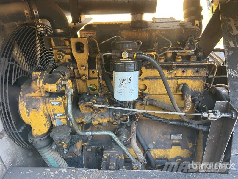 Compair Q185DK-E 185 cfm Mobile Air Compressor Compressors