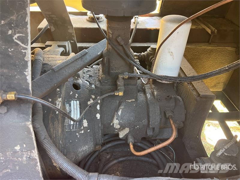Compair Q185DK-E 185 cfm Mobile Air Compressor Compressors