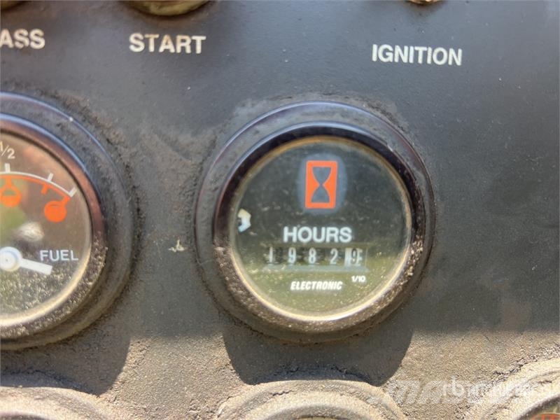Compair Q185DK-E 185 cfm Mobile Air Compressor Compressors