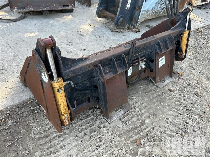Construction Attachments 4 to 1 79 in 4 into 1 S Buckets