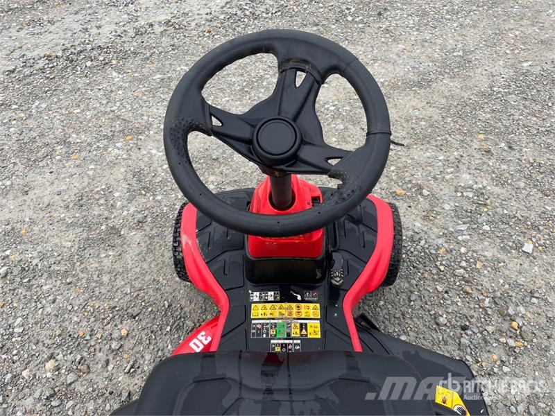 Craftsman E150 4x2 Ride-On Electric Lawn Mower (Inoperable) Riding mowers
