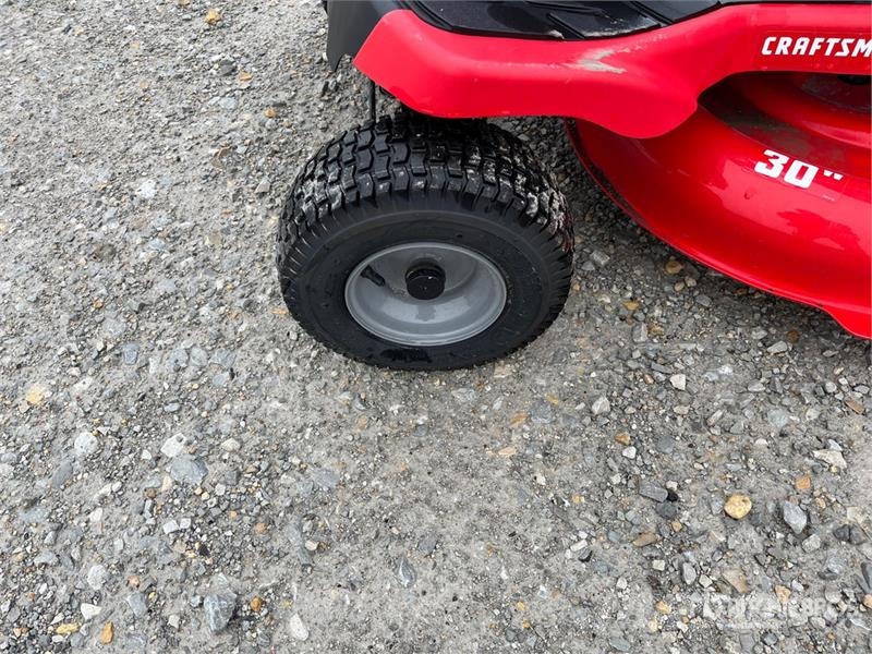 Craftsman E150 4x2 Ride-On Electric Lawn Mower (Inoperable) Riding mowers