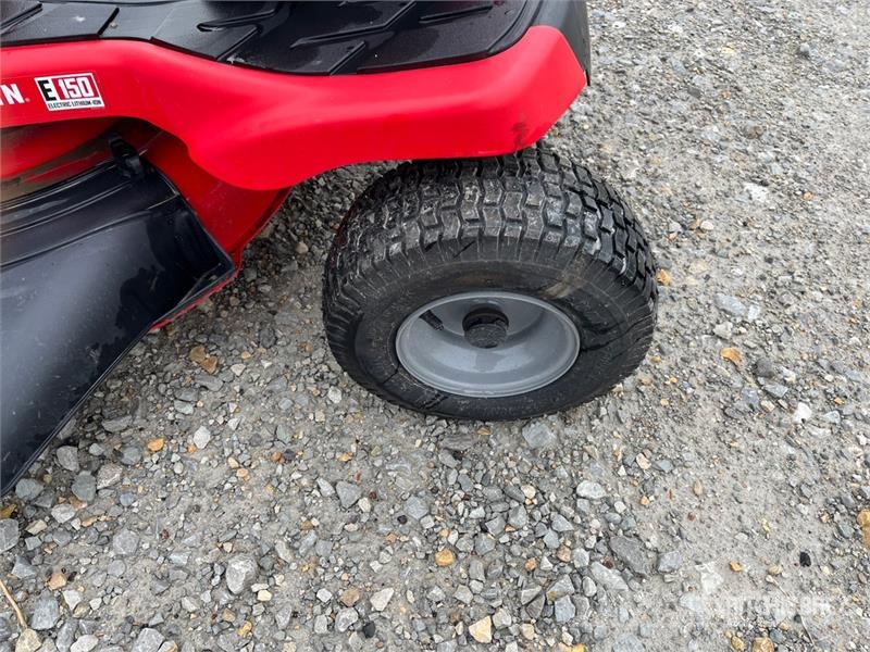 Craftsman E150 4x2 Ride-On Electric Lawn Mower (Inoperable) Riding mowers