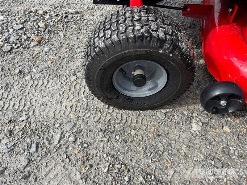 Craftsman E225 4x2 Ride-On Electric Greens Lawn Mower (Unuse Riding mowers