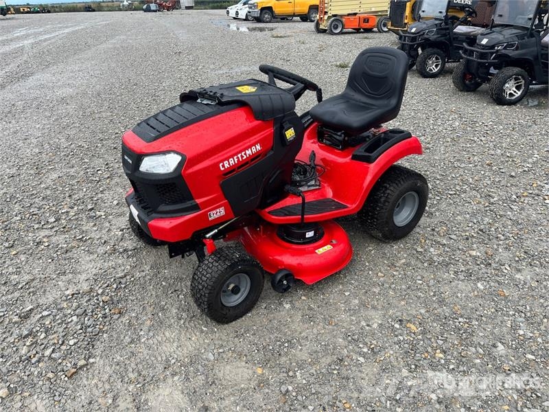 Craftsman E225 4x2 Ride-On Electric Greens Lawn Mower (Unuse Riding mowers