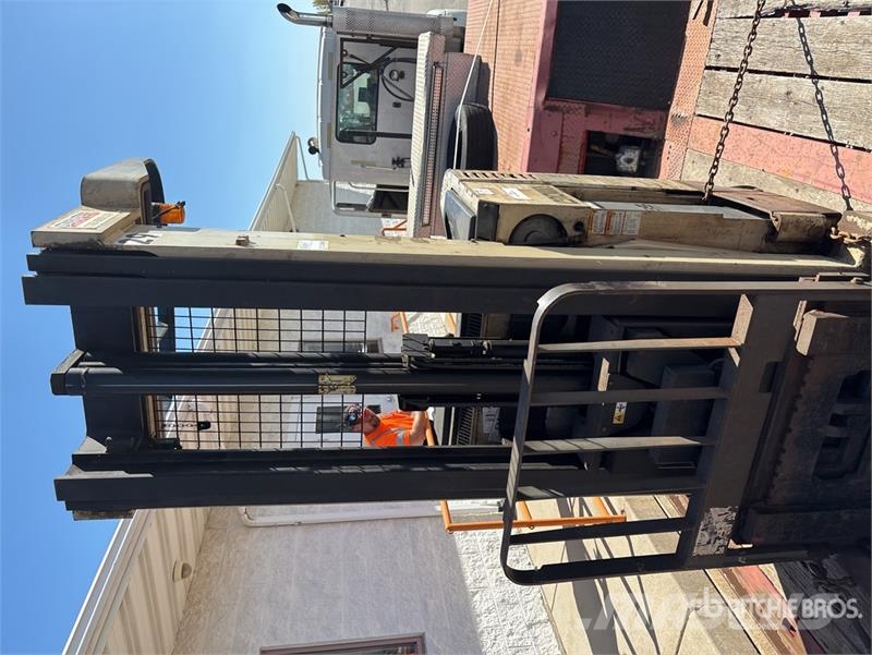 Crown RR3010-35 Reach Truck 리치 트럭
