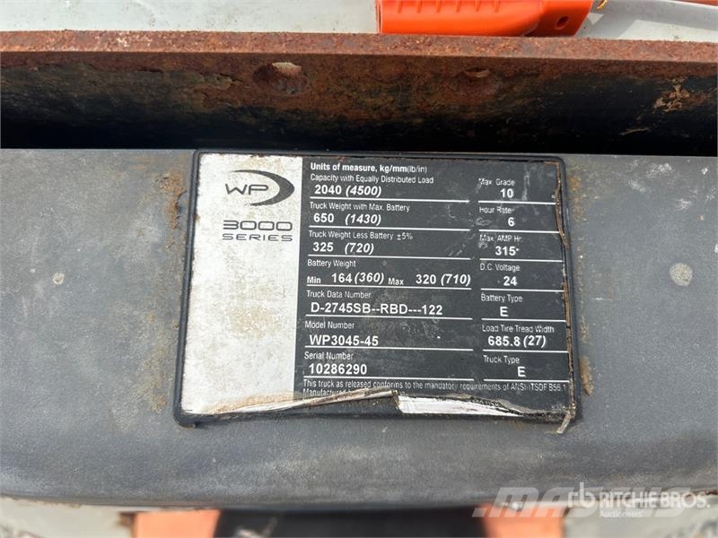 Crown WP3045-45 4500 lb Electric Pallet Jack Ручні гідравлічні візки