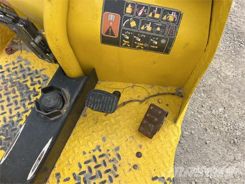 Cushman Electric Utility Vehicle Pomoćne mašine