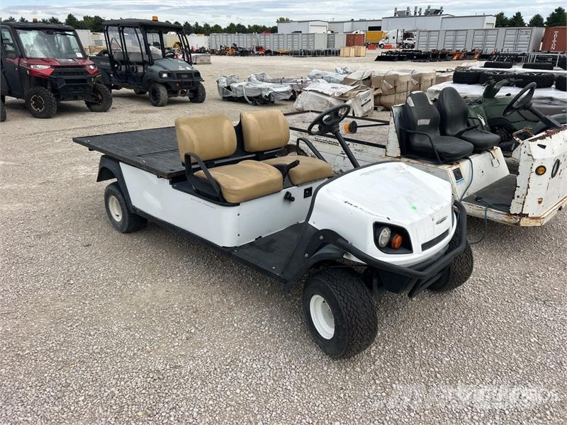 Cushman Refresher FS4 Golf Cart (Inoperable) عربات الجولف
