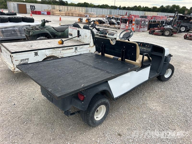 Cushman Refresher FS4 Golf Cart (Inoperable) عربات الجولف
