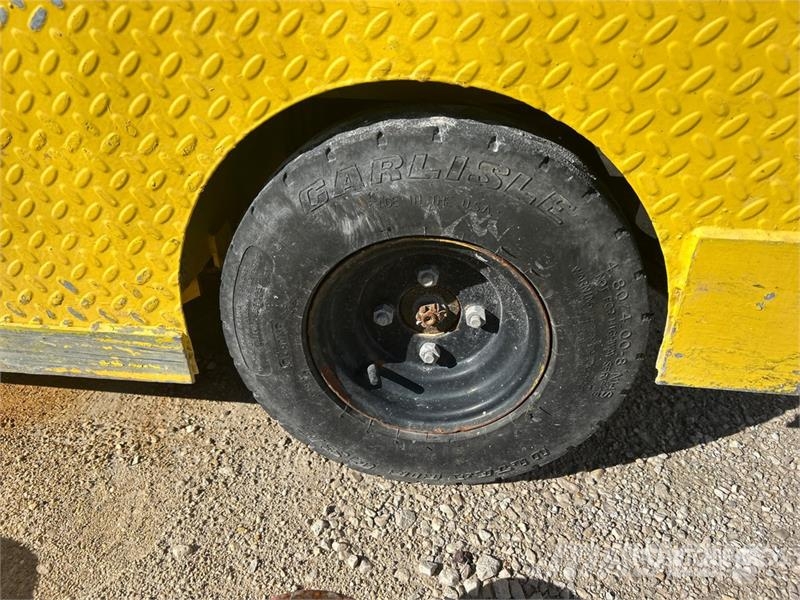 Cushman Tug Electric Utility Cart محركات