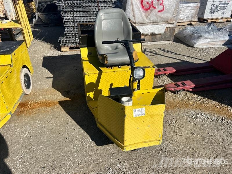 Cushman Tug Electric Utility Cart محركات
