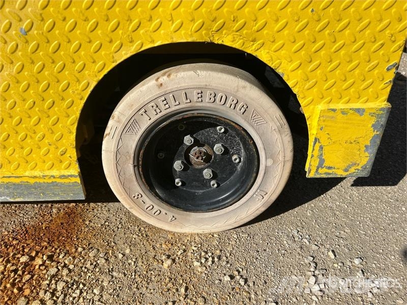 Cushman Tug Electric Utility Cart محركات