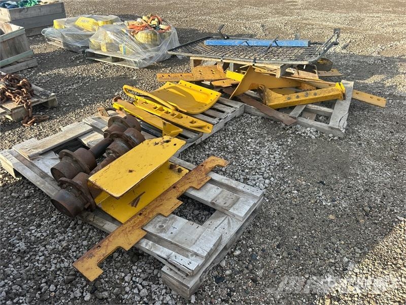 Cutting Edges, Track Rollers, Cab Screen, and Pane Andet tilbehør