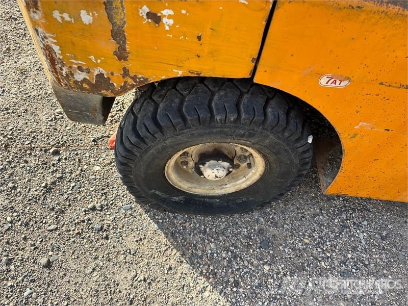 Datsun FG103 3000 lb Pneumatic Tire Forklift Andere Gabelstapler