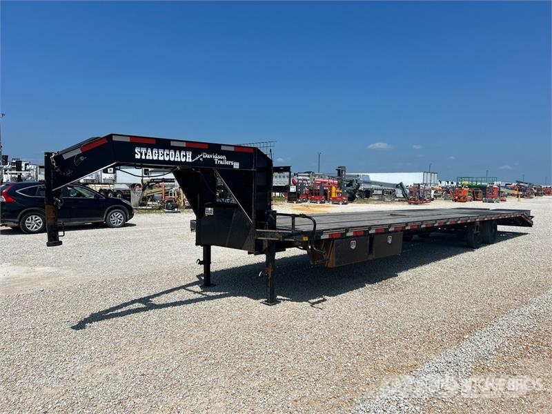  Davidson 40 ft T/A Gooseneck Equipment Trailer Autovežių priekabos