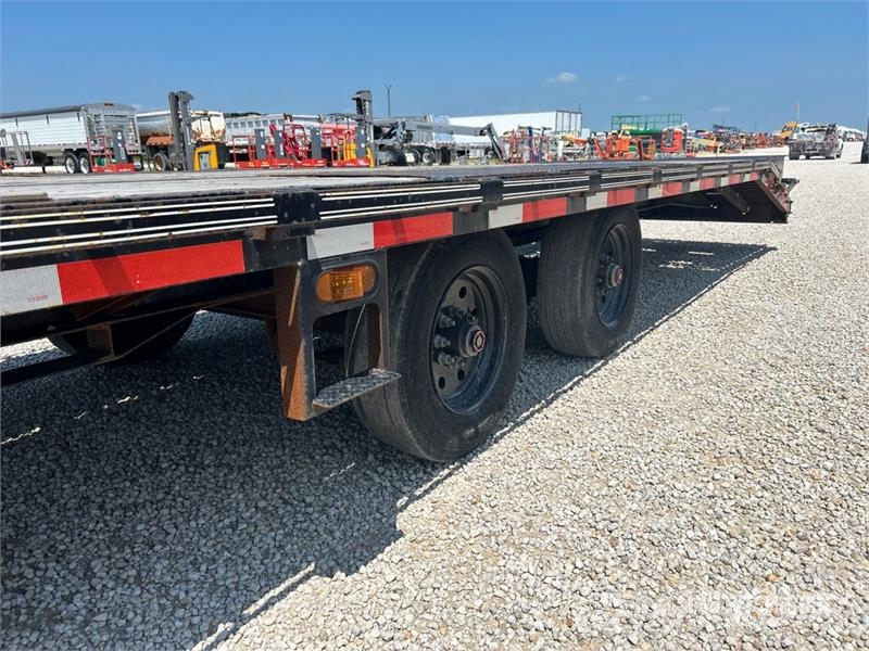  Davidson 40 ft T/A Gooseneck Equipment Trailer Autovežių priekabos