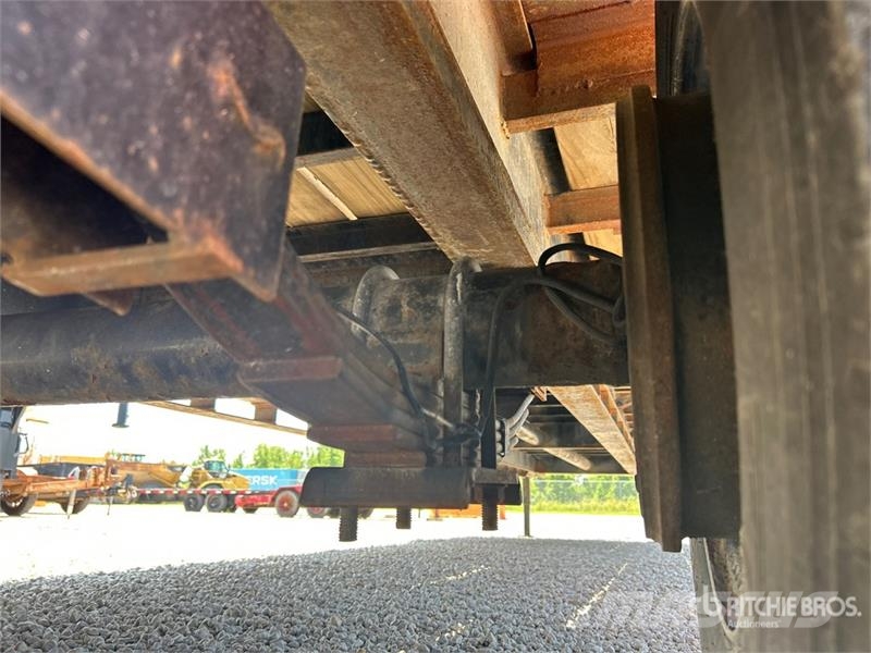  Davidson 40 ft T/A Gooseneck Equipment Trailer Autovežių priekabos